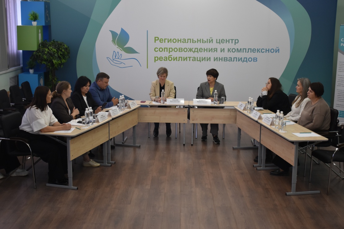 Состоялся круглый стол по внедрению решений Регионального сервисного уполномоченного Национальной социальной инициативы в Тюменской области