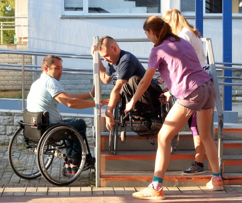 Приглашаем на курс для инвалидов «Основы независимой жизни человека на инвалидной коляске»
