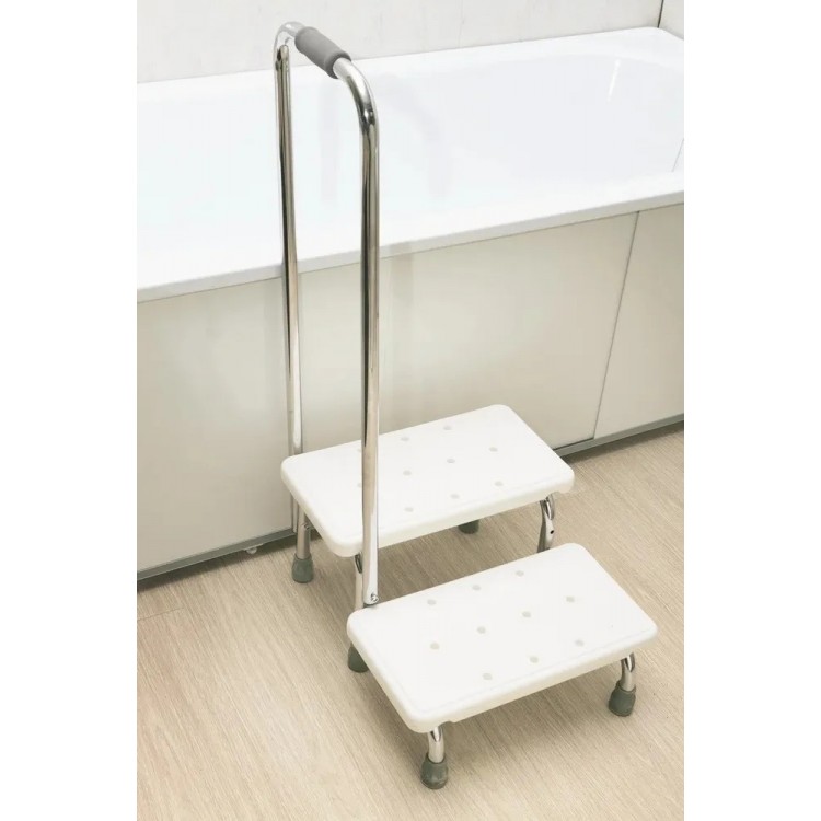 ступенька с поручнем.jpg